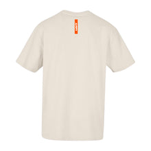 Afbeelding in Gallery-weergave laden, Oversized T-shirt (off-white)
