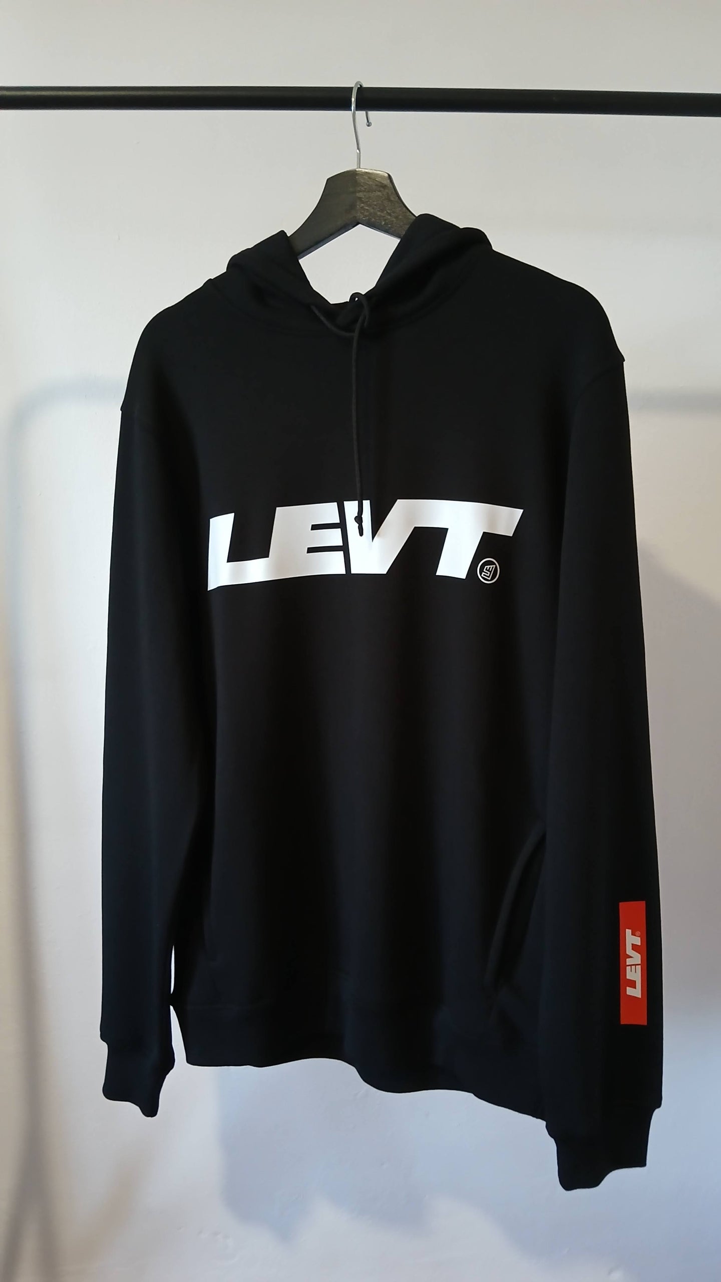 LEVT® Hoodie - Black