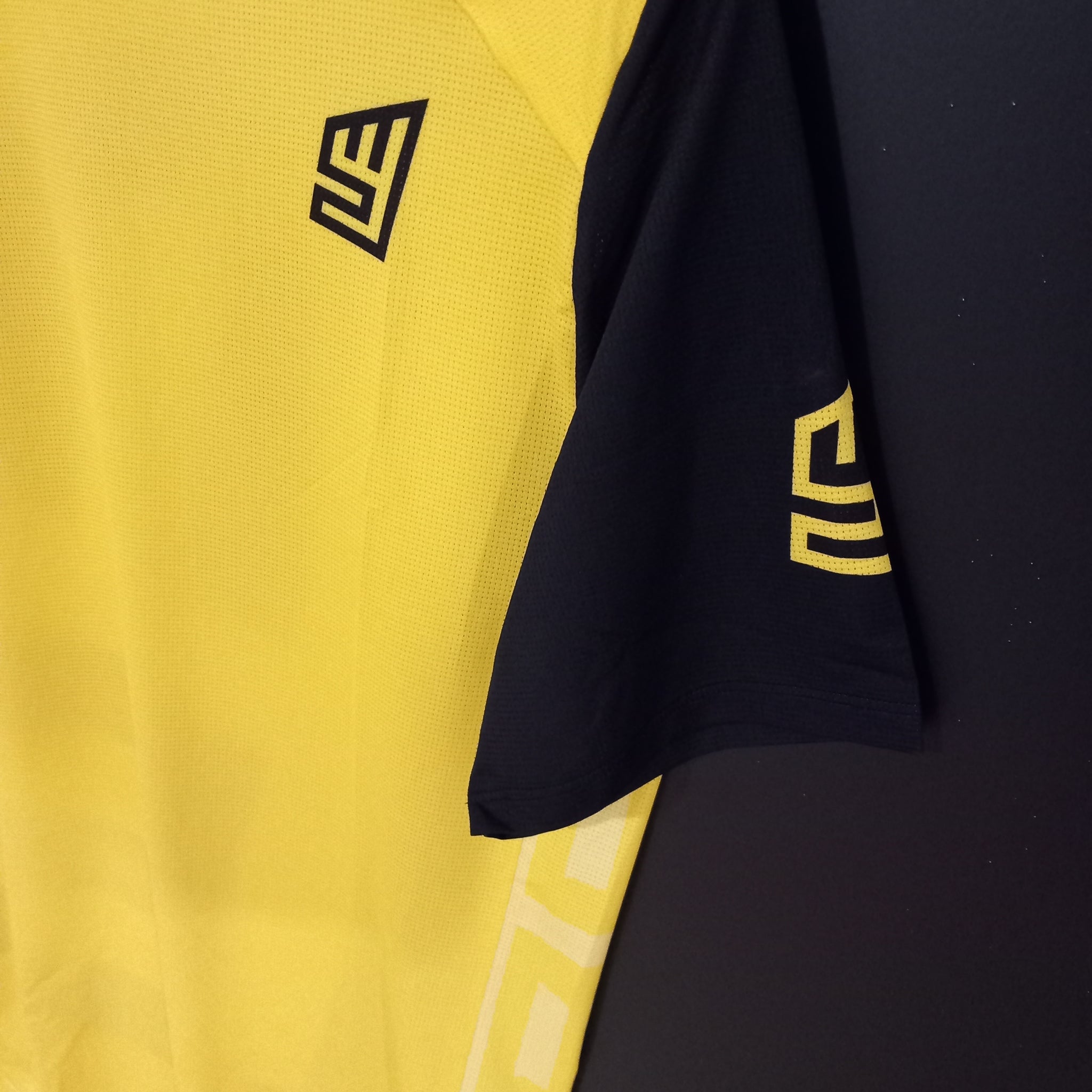 SPORT shirt - Yellow