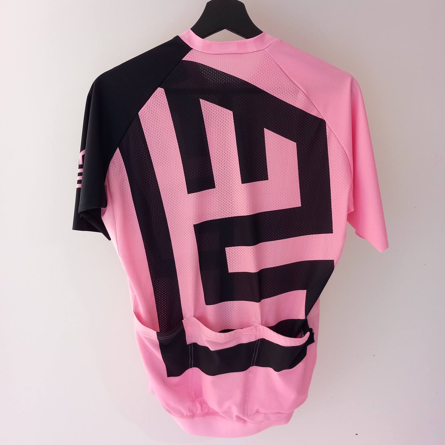 Pink / Black